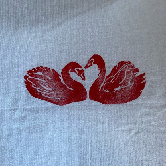 handmade swan tee - Picture 2 of 3